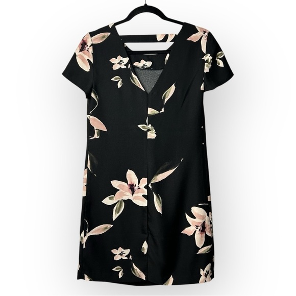 Dynamite Black Floral Mini Dress XS - Picture 2 of 6